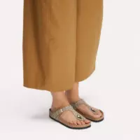 Calzado BIRKENSTOCK Gizeh Sintético en Syn Leo Gray Taupe