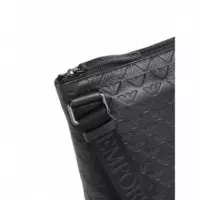 EMPORIO ARMANI - Crossbody - UC001 - EM001688AF14774/UC001