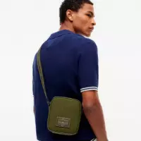 Bandolera Foundation Mini Reporter  TOMMY HILFIGER