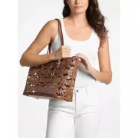 Bolso Tote Quinn Grande con Logotipo Troquelado de MICHAEL KORS