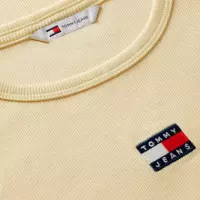 Camiseta Slim Acanalada con Parche de Tommy  TOMMY HILFIGER