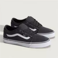 Zapatillas VANS Skate Chukka Low Sidestripe