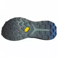 SAUCONY Xodus Ultra 4