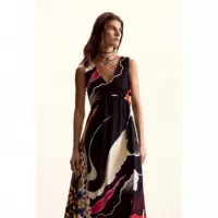 Vestido Diseñado por Mr. Christian Lacroix de DESIGUAL