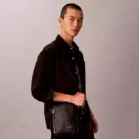 Bolso Reporter Logo Monograma  CALVIN KLEIN